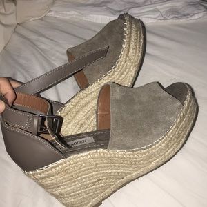 Steve Madden gray heels